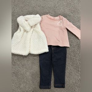 Tahari Baby Girl’s Outfit